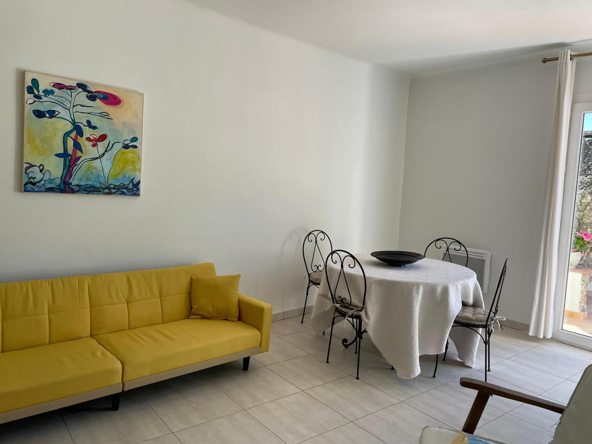 Holiday home Maison A La Naronne *